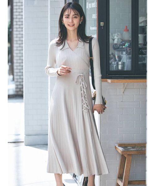 MERCURYDUO（マーキュリーデュオ）の「レースアップポロニットワンピース（ワンピース・レディース・ベージュ/イエロー/ネイビー・FREE）」の3枚目の写真