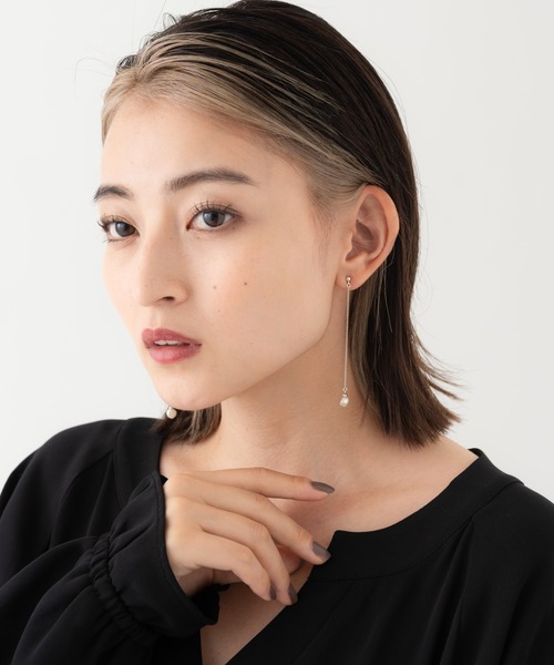 LAYMEE(レイミー)の「Pearl silver pierce / パールシルバーピアス(ピアス(両耳用)・レディース・シルバー/ゴールド・FREE)」の5枚目の写真