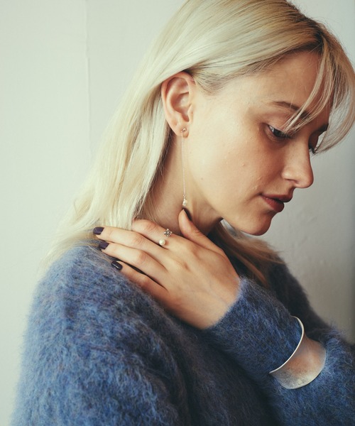 LAYMEE(レイミー)の「Pearl silver pierce / パールシルバーピアス(ピアス(両耳用)・レディース・シルバー/ゴールド・FREE)」の11枚目の写真