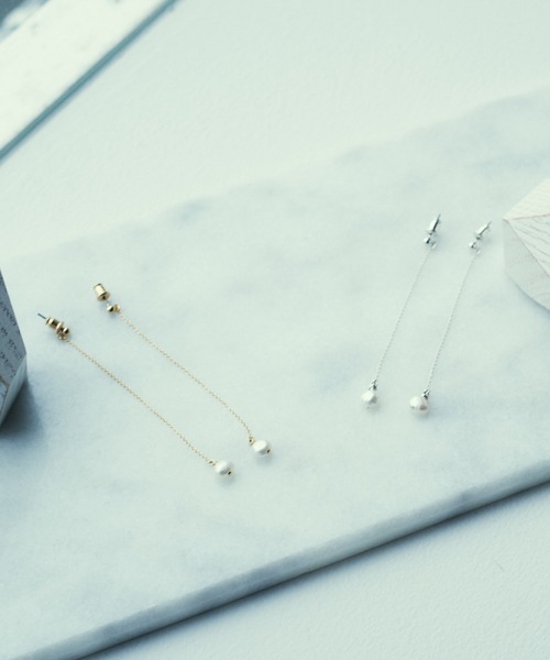 LAYMEE(レイミー)の「Pearl silver pierce / パールシルバーピアス(ピアス(両耳用)・レディース・シルバー/ゴールド・FREE)」の18枚目の写真