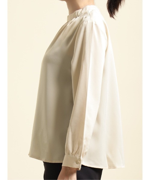 m.f.editorial（エムエフエディトリアル）の「エムエフエディトリアルレディース/m.f.editorial：Women ハイネック 8分袖プルオーバーブラウス（シャツ/ブラウス・レディース・アイボリー/ピンク系その他・MEDIUM/LARGE）」の6枚目の写真