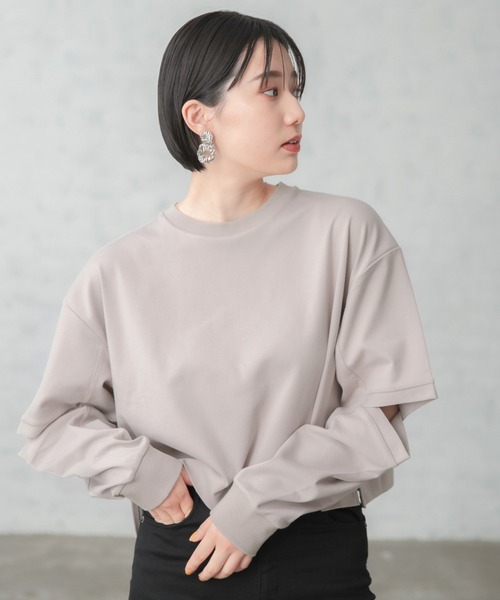 PAGEBOY（ページボーイ）の「スリットスリーブショートプルオーバー（Tシャツ/カットソー・レディース・オフホワイト/ブラック/グレイッシュベージュ・FREE）」の3枚目の写真