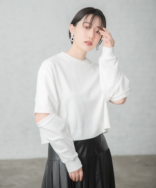 PAGEBOY（ページボーイ）の「スリットスリーブショートプルオーバー（Tシャツ/カットソー・レディース・オフホワイト/ブラック/グレイッシュベージュ・FREE）」の12枚目の写真