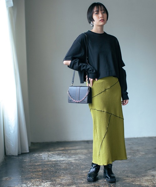 PAGEBOY（ページボーイ）の「スリットスリーブショートプルオーバー（Tシャツ/カットソー・レディース・オフホワイト/ブラック/グレイッシュベージュ・FREE）」の14枚目の写真