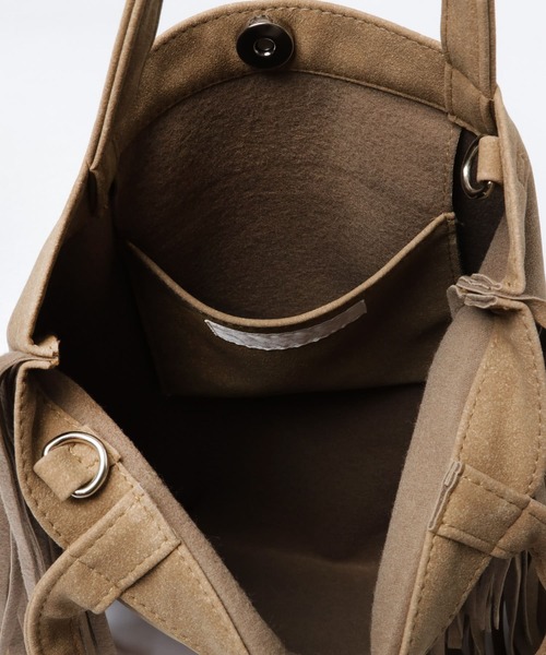 SENSE OF PLACE by URBAN RESEARCH（センスオブプレイスバイアーバンリサーチ）の「2WAYフリンジミニトートバッグ（ショルダーバッグ・レディース・ブラウン/ライトベージュ/パープル・ONE）」の10枚目の写真