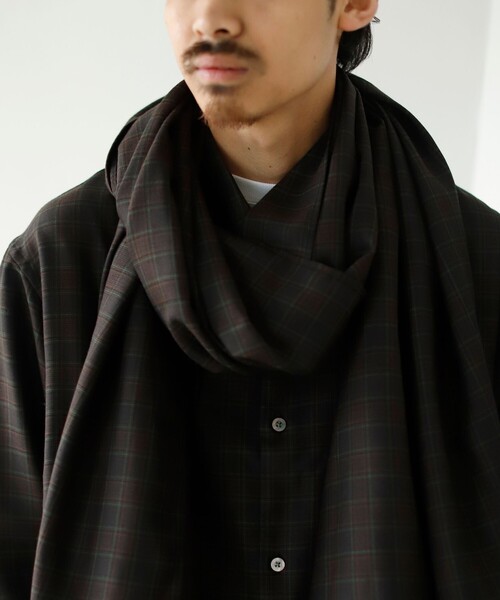 BEAMS（ビームス）の「BEAMS / Wool Check Stall（ストール/ショール・メンズ・ダークブラウン・ONE SIZE）」の4枚目の写真