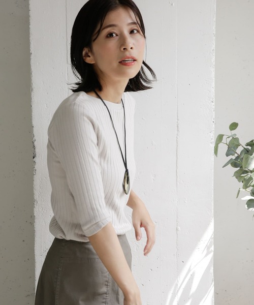 URBAN RESEARCH DOORS（アーバンリサーチドアーズ）の「針抜き6分袖カットソー（Tシャツ/カットソー・レディース・アイボリー/チャコールグレー/ブラウン・ONE）」の11枚目の写真