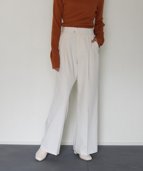 CLEIO（クレイオ）の「【CLEIO】ツイルストレートタックパンツ（その他パンツ・レディース・ベージュ/アイボリー・S/M）」の15枚目の写真