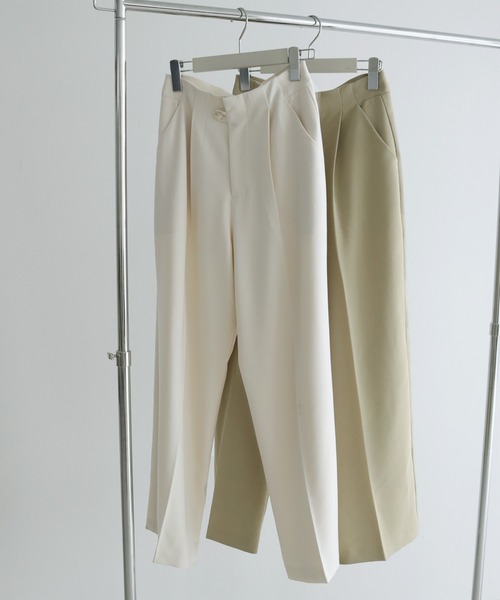 CLEIO（クレイオ）の「【CLEIO】ツイルストレートタックパンツ（その他パンツ・レディース・ベージュ/アイボリー・S/M）」の19枚目の写真