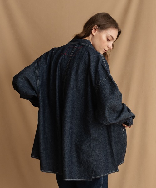 Levi's（リーバイス）の「Levi's(R) RED デニムシャツ MIDNIGHT HOURS（シャツ/ブラウス・レディース・ダークインディゴブルー・XS/S/M）」の19枚目の写真