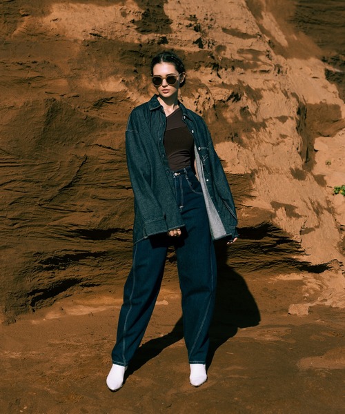 Levi's（リーバイス）の「Levi's(R) RED デニムシャツ MIDNIGHT HOURS（シャツ/ブラウス・レディース・ダークインディゴブルー・XS/S/M）」の15枚目の写真