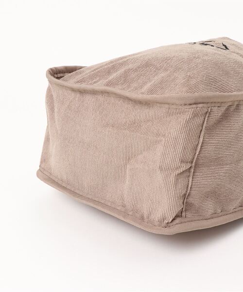 CAMP7（キャンプセブン）の「【CAMP7】コーデュロイロゴショルダーバッグ（ショルダーバッグ・レディース・ベージュ/カーキブラウン・ONE SIZE）」の4枚目の写真