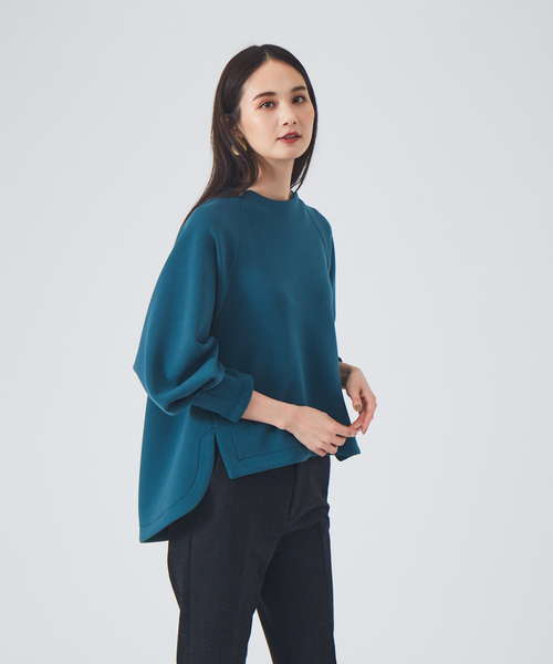 qualite（カリテ）の「フォルムエアリーカットソー（スウェット・レディース・ベージュ/ダークグリーン/チャコールグレー/ピンクベージュ・フリー）」の4枚目の写真