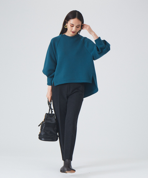 qualite（カリテ）の「フォルムエアリーカットソー（スウェット・レディース・ベージュ/ダークグリーン/チャコールグレー/ピンクベージュ・フリー）」の8枚目の写真