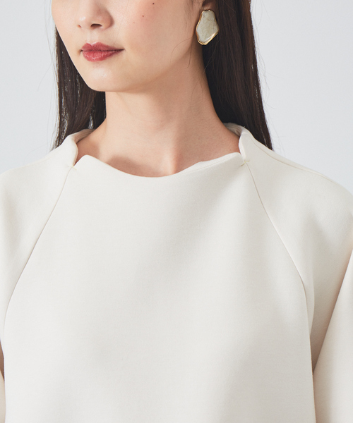 qualite（カリテ）の「フォルムエアリーカットソー（スウェット・レディース・ベージュ/ダークグリーン/チャコールグレー/ピンクベージュ・フリー）」の19枚目の写真