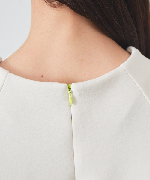 qualite（カリテ）の「フォルムエアリーカットソー（スウェット・レディース・ベージュ/ダークグリーン/チャコールグレー/ピンクベージュ・フリー）」の20枚目の写真