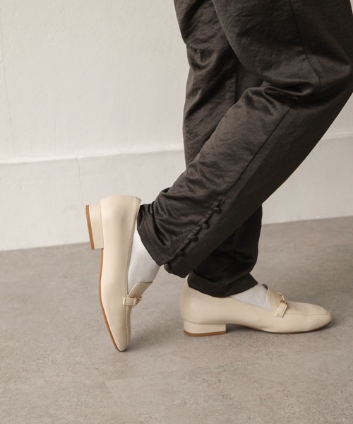 Chillfar（チルファー）の「ヴィンテージサテンハイウエストパンツ（その他パンツ・レディース・ブラック/ブラウン/カーキ/アイボリー/マスタード/グレイッシュベージュ・FREE）」の20枚目の写真