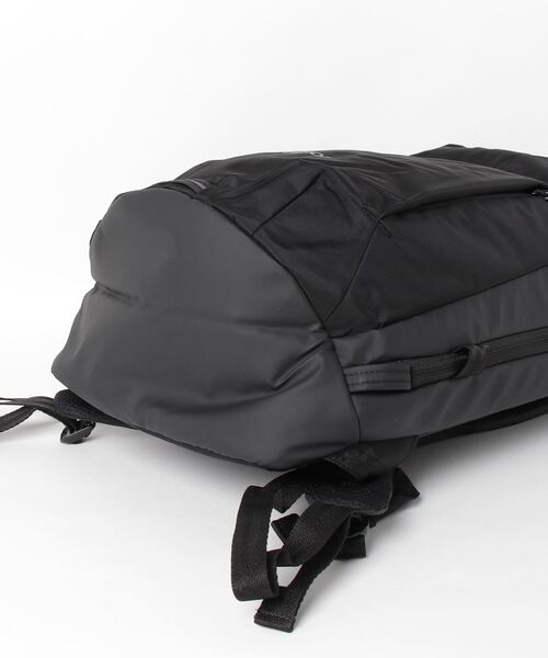karrimor highlands 22 Black カリマー リュック 黒 WEB限定》【karrimor / カリマー】HIGHLANDS 22 / ハイランズ 22