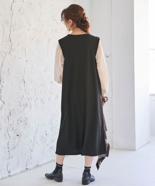 BELLUNA PLUS（ベルーナ）の「ボリュームスリーブデザインワンピース（ワンピース・レディース・ブラック・MEDIUM/LARGE）」の14枚目の写真