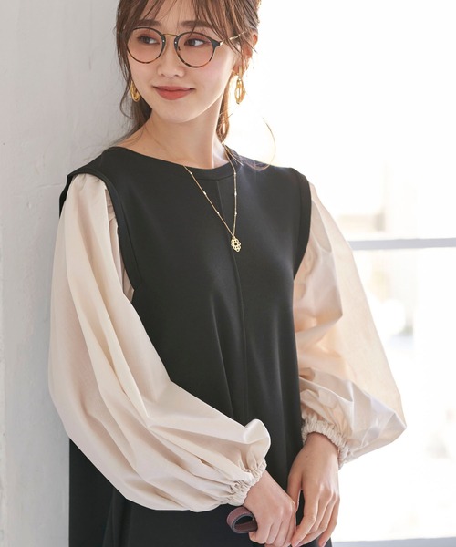 BELLUNA PLUS（ベルーナ）の「ボリュームスリーブデザインワンピース（ワンピース・レディース・ブラック・MEDIUM/LARGE）」の11枚目の写真