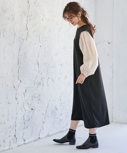 BELLUNA PLUS（ベルーナ）の「ボリュームスリーブデザインワンピース（ワンピース・レディース・ブラック・MEDIUM/LARGE）」の20枚目の写真
