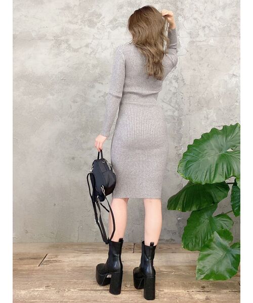 GYDA(ジェイダ)の「ポーチ付ナイロン4WAYリュック(バックパック/リュック・レディース・ブラック/ベージュ・FREE)」の6枚目の写真