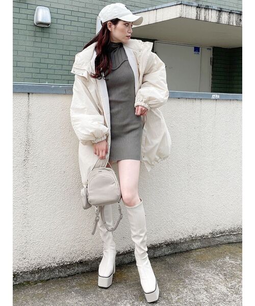 GYDA(ジェイダ)の「ポーチ付ナイロン4WAYリュック(バックパック/リュック・レディース・ブラック/ベージュ・FREE)」の12枚目の写真