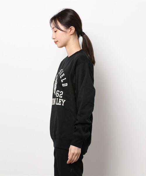 GGD（ジージーディー）の「レトロ プリント 裏起毛 トレーナー（スウェット・レディース・ブラック/ブルー/レッド/グレー・LL/M/L）」の6枚目の写真