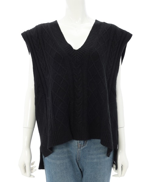 Edit Sheen（エディットシーン）の「ケーブル編みVネックニットベスト（ニット/セーター・レディース・ブラック/グレー/モカ・MEDIUM）」の4枚目の写真