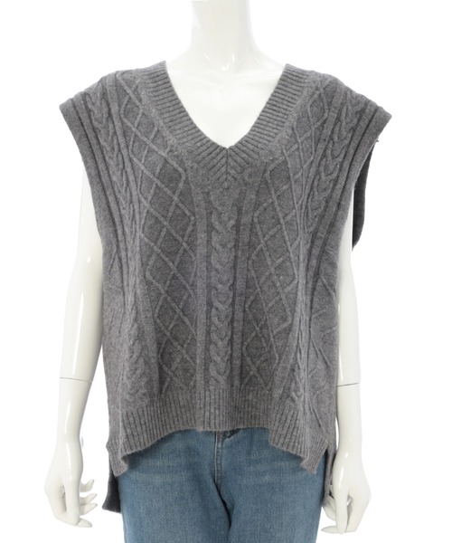 Edit Sheen（エディットシーン）の「ケーブル編みVネックニットベスト（ニット/セーター・レディース・ブラック/グレー/モカ・MEDIUM）」の6枚目の写真
