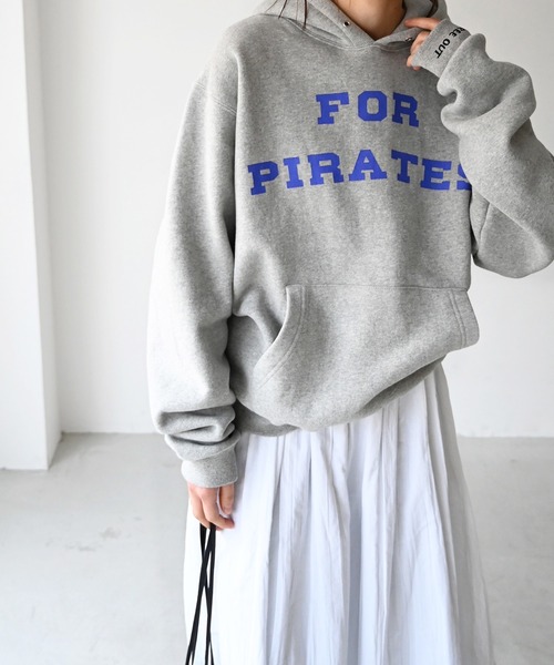 CANAL JEAN(キャナルジーン)の「El mar(エルマール) "FOR PIRATES"裏起毛パーカー(パーカー・レディース・ネイビー/ヘザーグレー・ONE SIZE)」の6枚目の写真