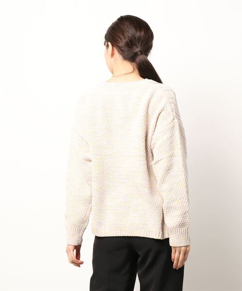 Samansa Mos2 blue（サマンサモスモスブルー）の「モールケーブルニット（ニット/セーター・レディース・ベージュ/グレー/キナリ・ﾌﾘ-）」の5枚目の写真