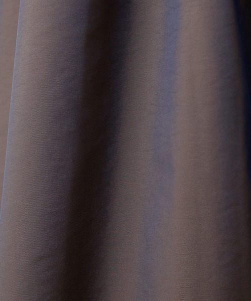 MIELI INVARIANT（ミエリインヴァリアント）の「Taffeta Aurora Blouse Dress（ワンピース・レディース・ブラウン/マスタード・FREE）」の12枚目の写真