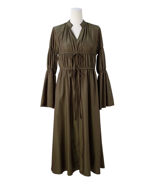 MIELI INVARIANT（ミエリインヴァリアント）の「Taffeta Aurora Blouse Dress（ワンピース・レディース・ブラウン/マスタード・FREE）」の16枚目の写真