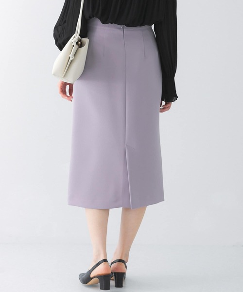 URBAN RESEARCH ROSSO WOMEN（アーバンリサーチ　ロッソ）の「フロントデザインタイトスカート（スカート・レディース・ライトベージュ/パープル系その他/ブラック・36/38）」の4枚目の写真