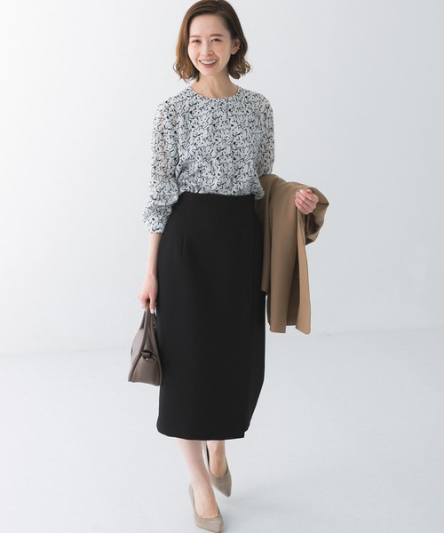 URBAN RESEARCH ROSSO WOMEN（アーバンリサーチ　ロッソ）の「フロントデザインタイトスカート（スカート・レディース・ライトベージュ/パープル系その他/ブラック・36/38）」の22枚目の写真