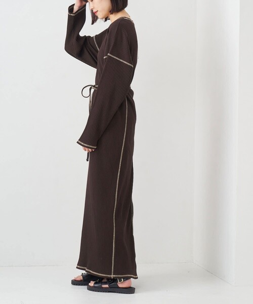 Firsthand(ファーストハンド)の「Baserange/ベースレンジ SHAW KAFTAN / ラップディティールカットワンピース(ワンピース・レディース・ベージュ/ブラウン・X-SMALL)」の12枚目の写真
