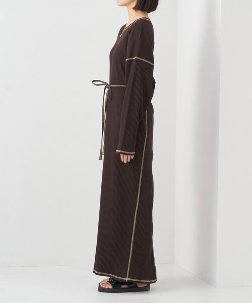 Firsthand(ファーストハンド)の「Baserange/ベースレンジ SHAW KAFTAN / ラップディティールカットワンピース(ワンピース・レディース・ベージュ/ブラウン・X-SMALL)」の9枚目の写真