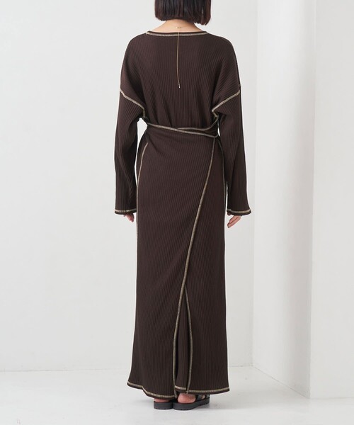 Firsthand(ファーストハンド)の「Baserange/ベースレンジ SHAW KAFTAN / ラップディティールカットワンピース(ワンピース・レディース・ベージュ/ブラウン・X-SMALL)」の16枚目の写真