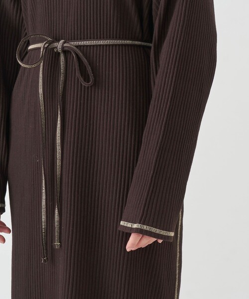 Firsthand(ファーストハンド)の「Baserange/ベースレンジ SHAW KAFTAN / ラップディティールカットワンピース(ワンピース・レディース・ベージュ/ブラウン・X-SMALL)」の10枚目の写真
