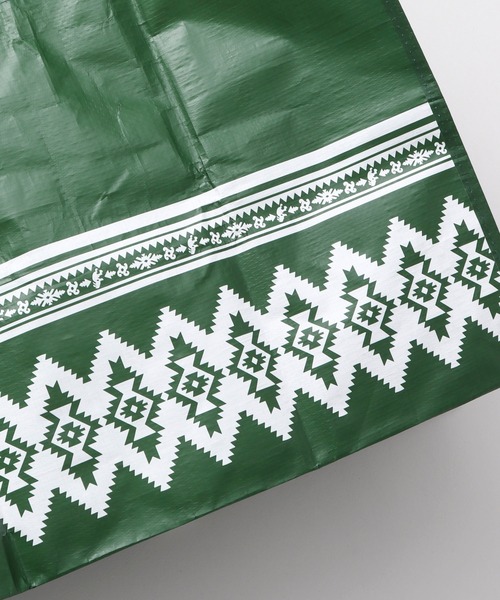 チャイハネ（チャイハネ）の「【チャイハネ】ノマディビニールバッグ（エコバッグ/サブバッグ・レディース・ベージュ/カーキ/ターコイズブルー/ワイン・FREE）」の17枚目の写真