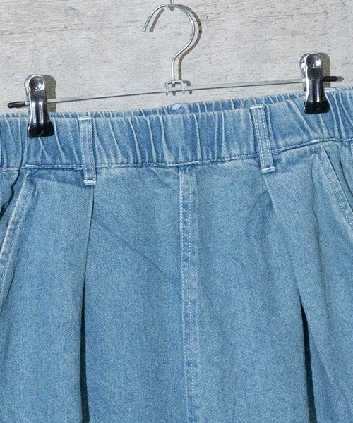 JOHN'S CLOSET(ジョンズクローゼット)の「【i】ツイル切り替えバルーンパンツ(その他パンツ・メンズ・オフホワイト/サックスブルー/ブラック/ベージュ/マスタード/グリーン/ワンウォッシュ/ブルー・MEDIUM/LARGE/X-LARGE)」の22枚目の写真