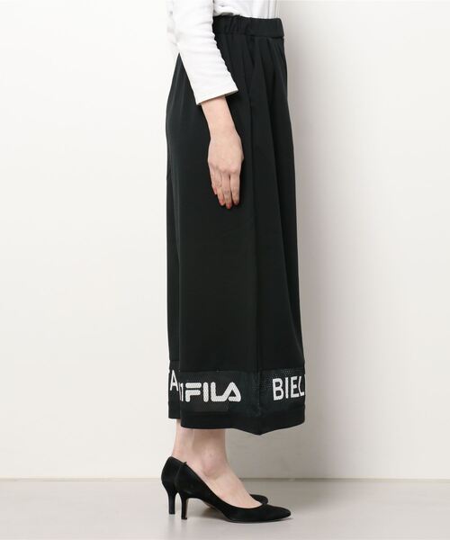FILA（フィラ）の「＜FILA/フィラ＞メッシュ切替ワイドパンツ（その他パンツ・レディース・ブラック/ダークブルー・M/L/LL）」の3枚目の写真
