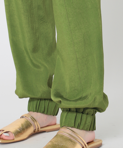 CITYSHOP（シティーショップ）の「DYED TAFFETA パンツ（その他パンツ・レディース・ブラック/ネイビー/グリーン・38/36）」の16枚目の写真