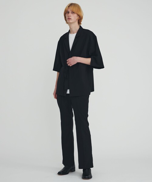 TAUPE(トープ)の「SWITCH CREASE FLARE SLACKS(スラックス・メンズ・ブラック/ライトベージュ・2)」の14枚目の写真