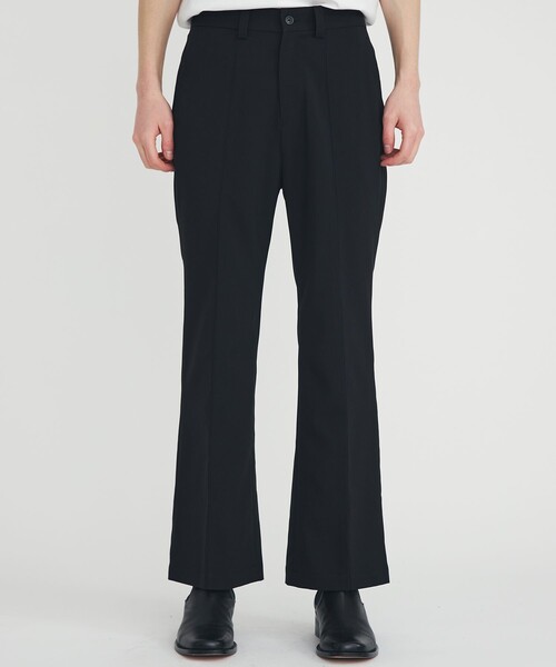 TAUPE(トープ)の「SWITCH CREASE FLARE SLACKS(スラックス・メンズ・ブラック/ライトベージュ・2)」の4枚目の写真