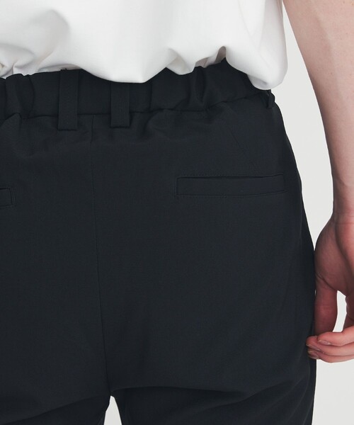 TAUPE(トープ)の「SWITCH CREASE FLARE SLACKS(スラックス・メンズ・ブラック/ライトベージュ・2)」の7枚目の写真