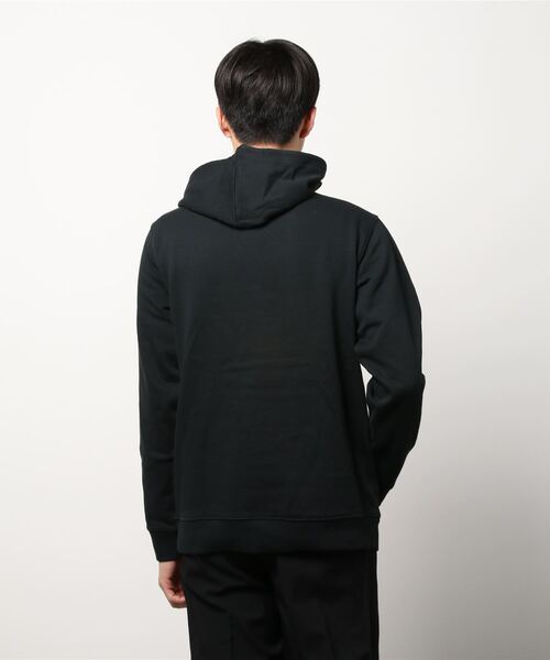 MOUNTAIN HARDWEAR（マウンテンハードウェアー）の「MHW ロゴプルオーバーフーディ（パーカー・メンズ・グレー/エメラルド/ブラック/ブルー・M/L）」の6枚目の写真