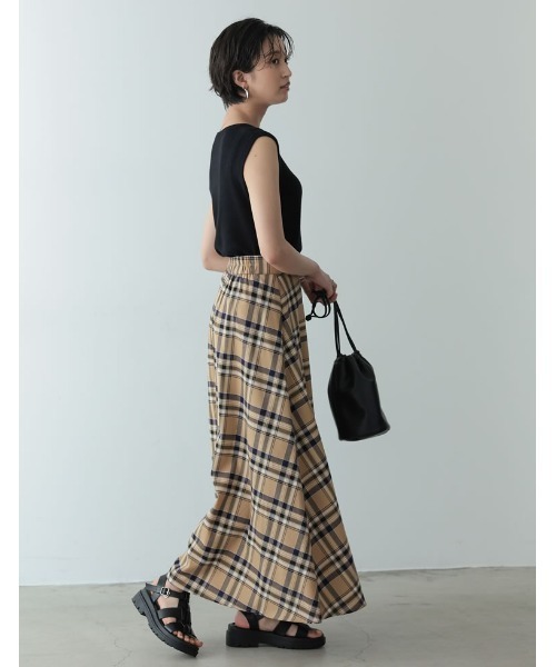 カシミヤタッチノースリーブニットトップス