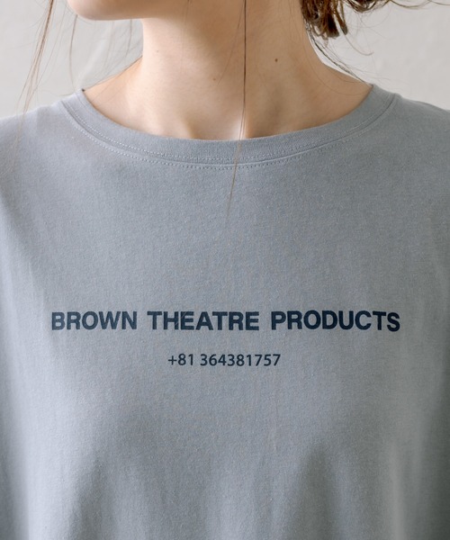 THEATRE PRODUCTS（シアタープロダクツ）の「【THEATRE PRODUCTS BORWN】ロゴプリントカットソーワンピース（ワンピース・レディース・ネイビー/グレー/グレイッシュベージュ・FREE）」の5枚目の写真